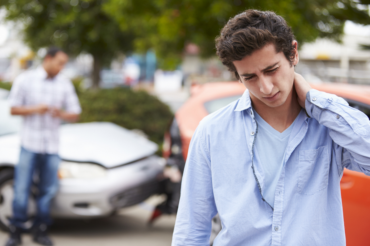 What Factors Determine the Value of a Whiplash Claim After a Car Accident?